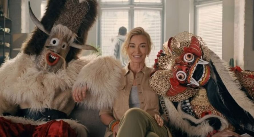 Martyna Wojciechowska promuje "bezpieczne bankowanie" w reklamie banku Credit Agricole