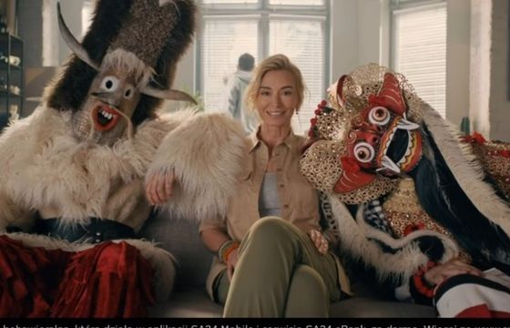 Martyna Wojciechowska promuje "bezpieczne bankowanie" w reklamie banku Credit Agricole