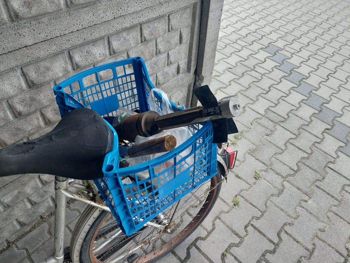 Znalazł pocisk do granatnika. Chciał go sprzedać w skupie złomu