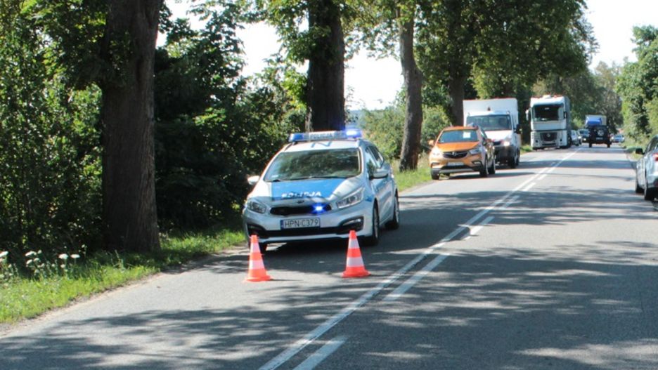 Zagapił się i wjechał w rodzinę na rowerach