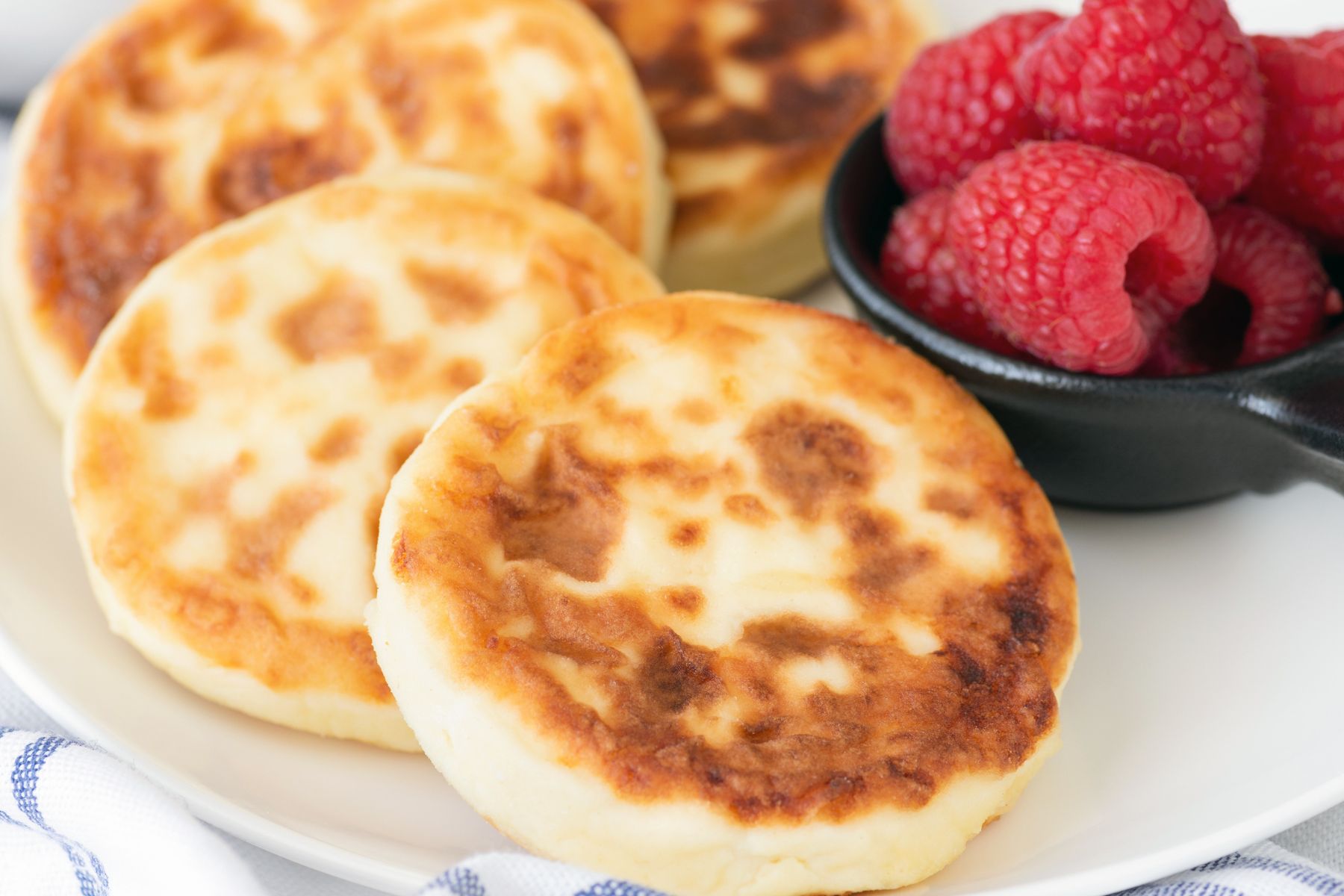 Zdrowe śniadanie w 10 minut. Placuszki bez cukru z 4 składników