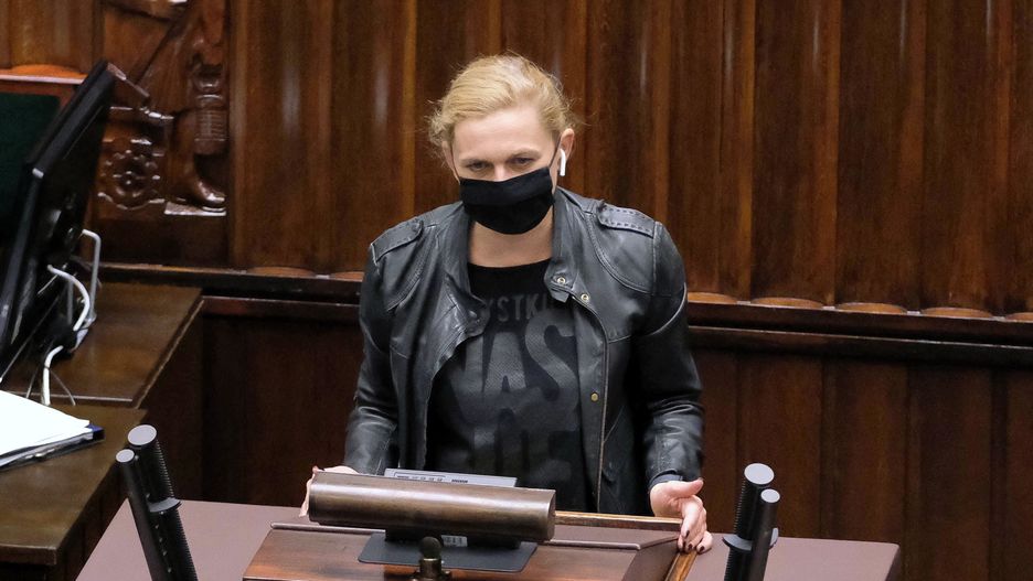 TK wydał wyrok ws. aborcji. Zdaniem Barbary Nowackiej po tej decyzji przybędzie zwolenników liberalizacji prawa aborcyjnego