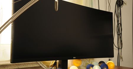 Najnowszy monitor LG ostatecznie przekonał mnie do przesiadki na proporcje 21:9 [recenzja]