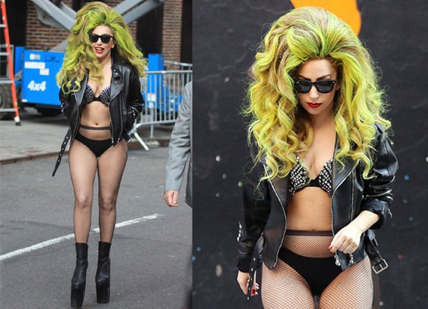 Lady Gaga W MAJTKACH NA ULICY... (ZDJĘCIA)