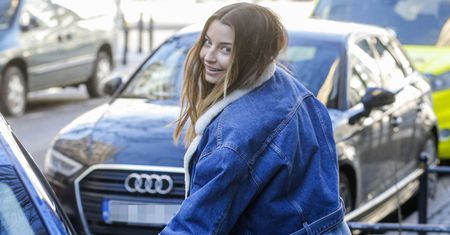 Przyłapali ją paparazzi. Julia Wieniawa nie widzi swojej winy
