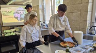 Dni Otwarte w Zespole Szkół imienia Korpusu Ochrony Pogranicza w Szydłowcu. Przyszło wielu ósmoklasistów