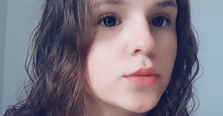 Mzurów. Zaginęła 17-letnia Oliwia. Policja prosi o pomoc