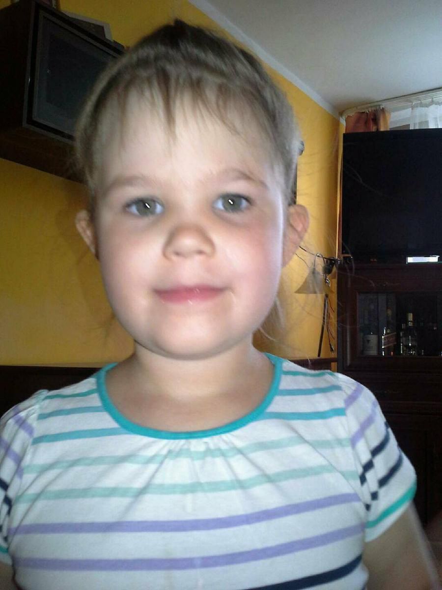 Monika cierpi na delikatną odmianę autyzmu