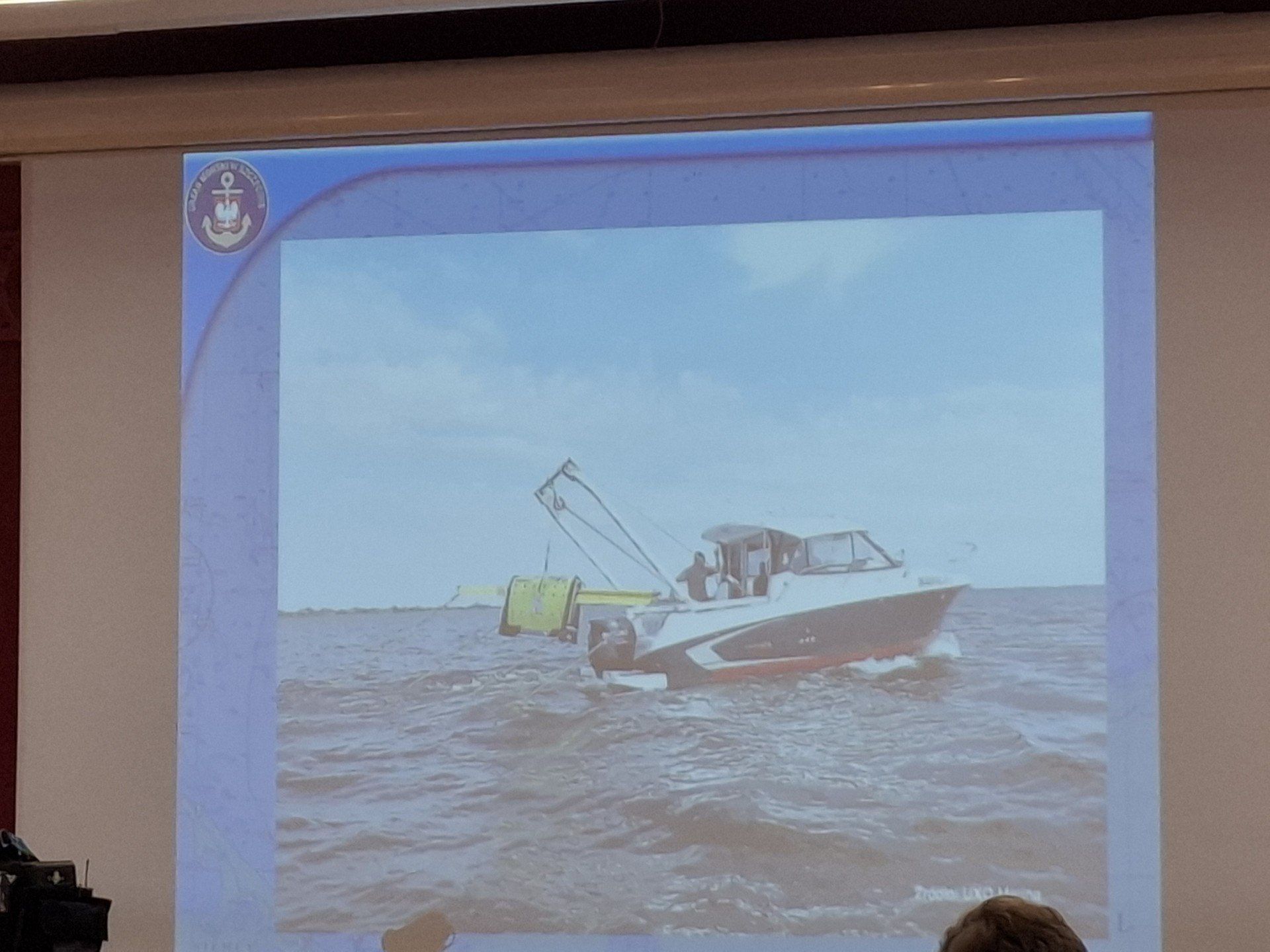 Prace związane z oczyszczaniem dna Bałtyku pod budowę portu zewnętrznego rozpoczną się na obszarze oznaczonym kolorem żołtym (Obszar 1). T1 i T2 to miejsce pod port kontenerowy