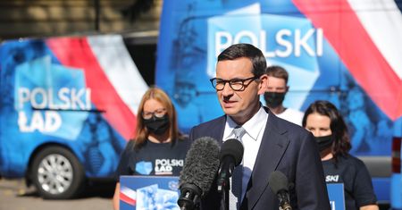 Chaos z Polskim Ładem. "Wehikuł wyborczy PiS-u wpadł w głęboki poślizg"