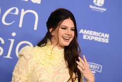 A to niespodzianka. Lana Del Rey się zaręczyła