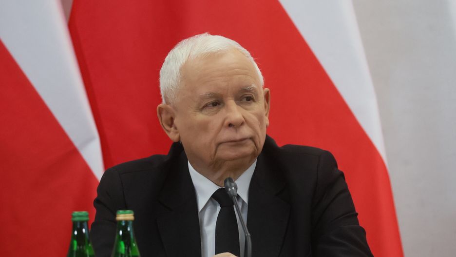 Warszawa, 28.09.2024. Prezes PiS Jarosław Kaczyński na konsultacjach eksperckich Prawa i Sprawiedliwości "Powódź 2024 - przyczyny i skutki", 28 bm. w Sejmie w Warszawie. (ad) PAP/Leszek Szymański