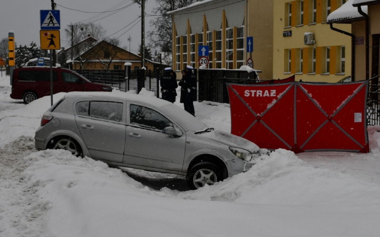 Wjechał w 6-latka na oczach rodziców. Zmarł w Oplu. Wieści ze szpitala