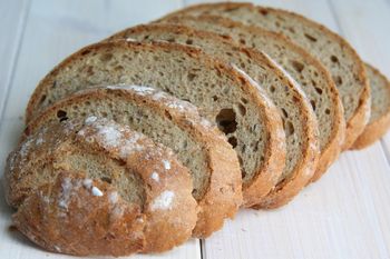 Produkty, które zatykają jelita. Jeśli nie chcesz mieć problemów z trawieniem, lepiej unikaj