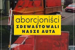 Warszawa. Antyaborcyjne furgonetki zamazane farbą