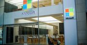 Microsoft zwalnia pracowników, bo może ich zastąpić sztuczną inteligencją