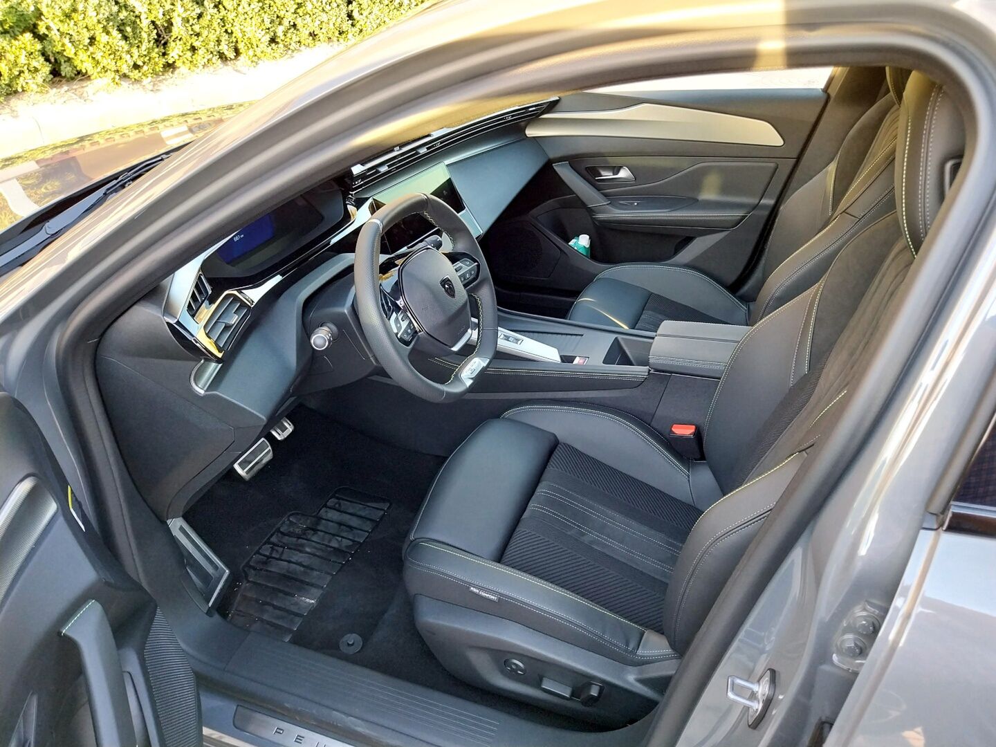 Peugeot E-308