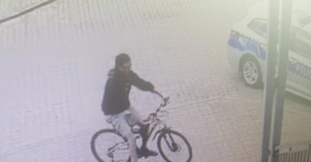 Przyjechał tak na komendę w Przasnyszu. Policjanci przecierali oczy