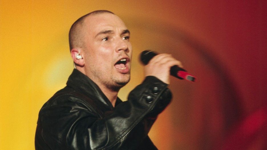 W naszej galerii możecie zobaczyć aktualne zdjęcia Jacka Stachurskiego. Zmiana jest naprawdę spektakularna &gt;&gt;&gt;Na zdjęciu Stachursky w trakcie koncertu Superjedynki na Festiwalu Piosenki w Opolu. Rok 2001.