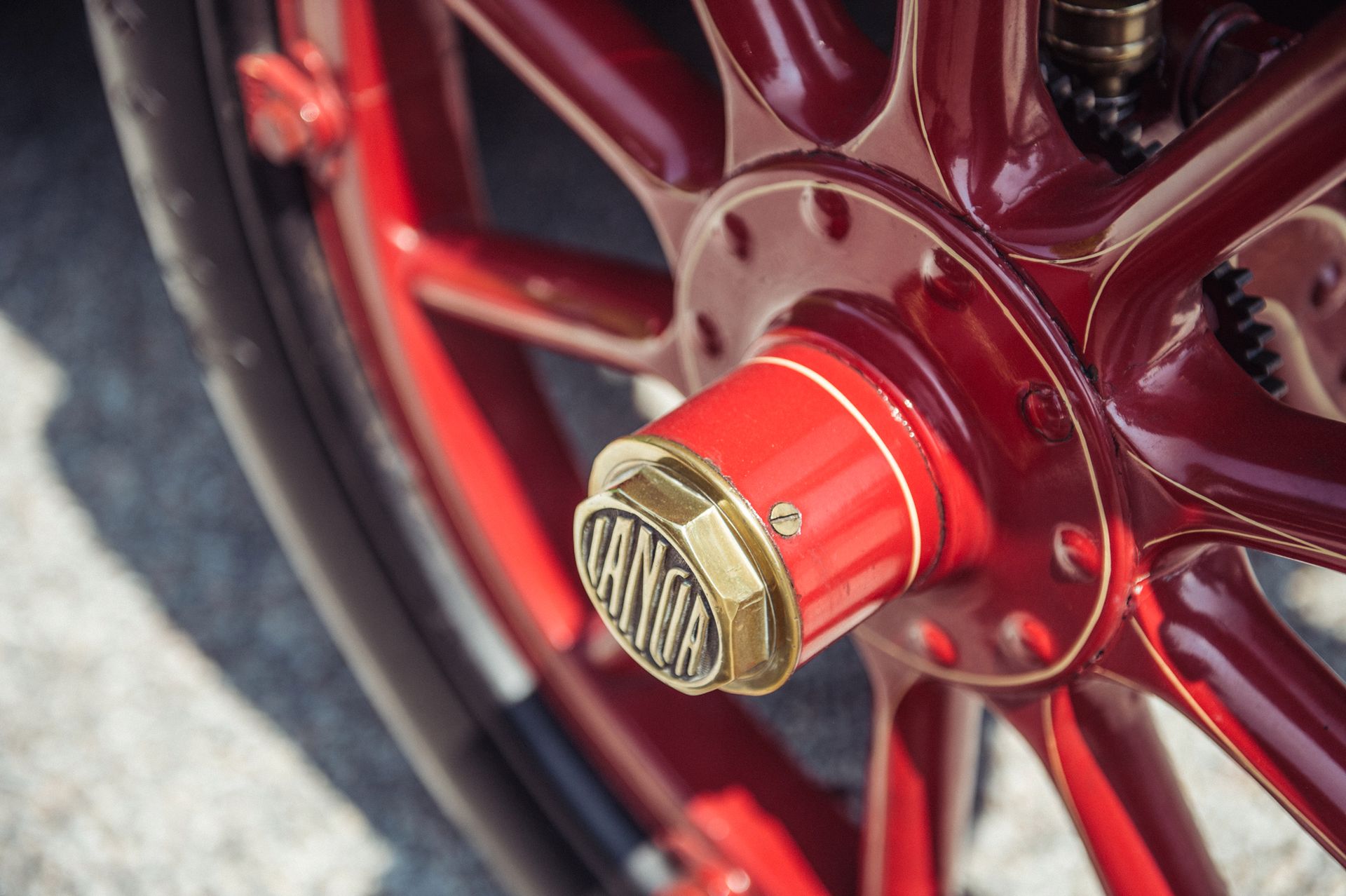 Drewniane, szprychowe koło - Lancia 12 HP Tipo 51 Alfa.