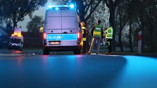 Tragiczny wypadek w Micigoździe. Motocyklista potrącił pieszego i zderzył się z Nissanem. 41-latek nie żyje