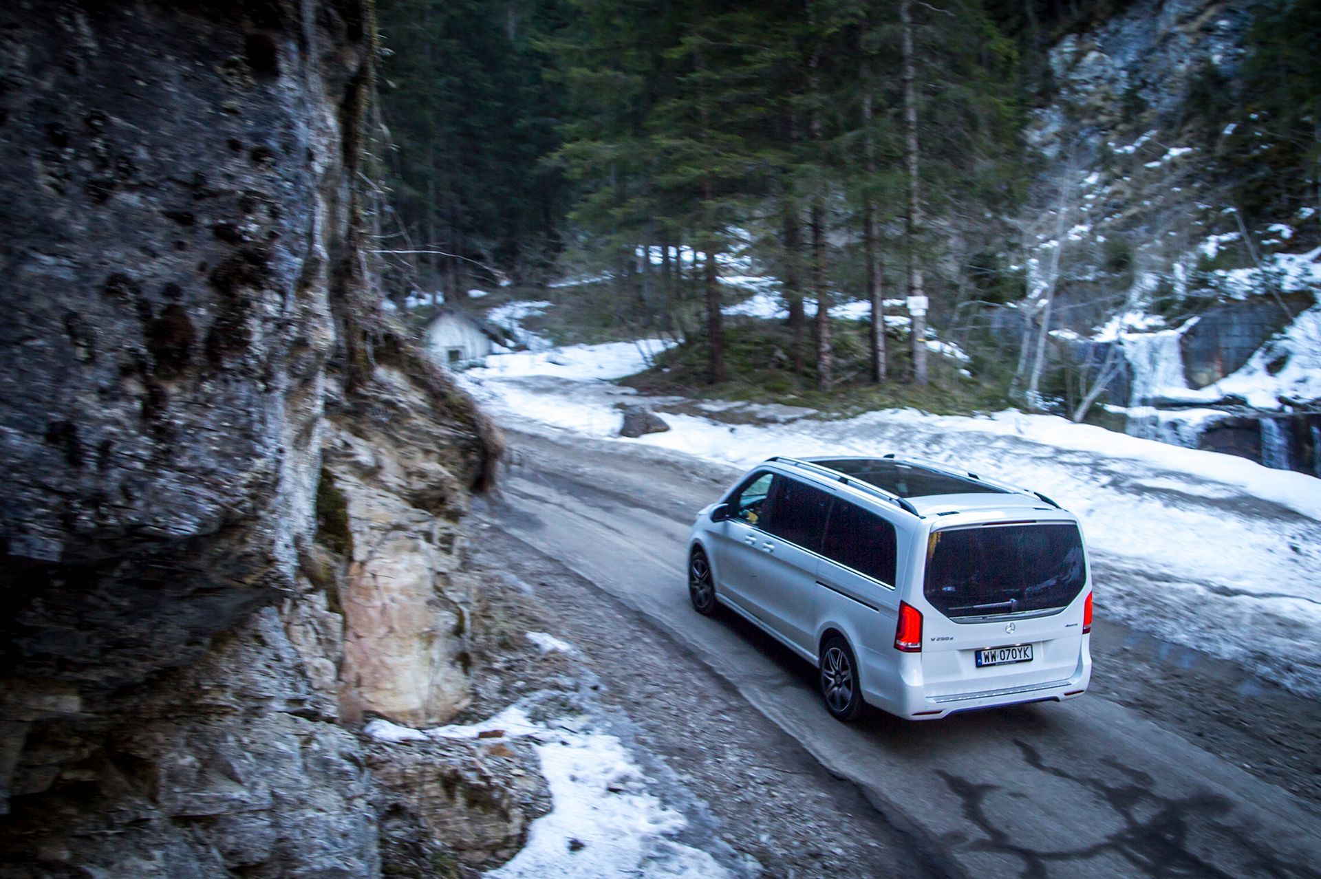 Mercedes V250d 4MATIC w Alpach (fot. Mateusz Żuchowski)