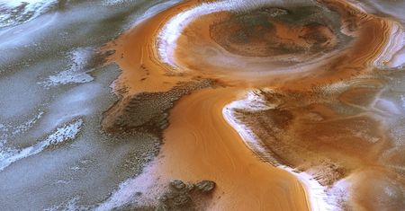 Mars Express przesyła fascynujący zimowy krajobraz Marsa