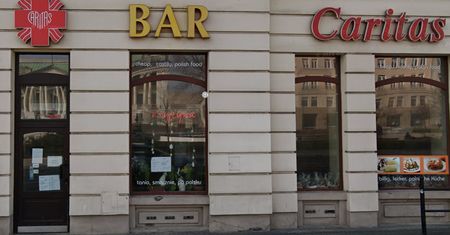Cena pomidorówki w poznańskim barze Caritas wbija w fotel