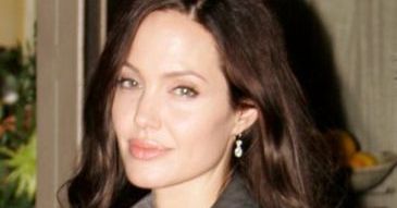 ANGELINA - pierwsze zdjęcia po porodzie!