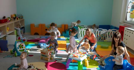 Efekt "babciowego". Czesne poszło do góry