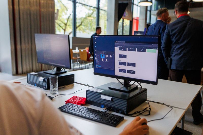 NDhlNGRkYSUJDjh0fRBsMEpWbC47SWJmHU50ZX1T