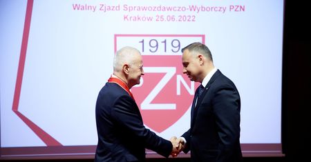 Apoloniusz Tajner odznaczony przez Prezydenta RP