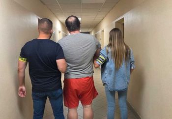 Warszawa: Policja zatrzymała poszukiwanego 50-latka w związku z wyrokiem za pranie pieniędzy