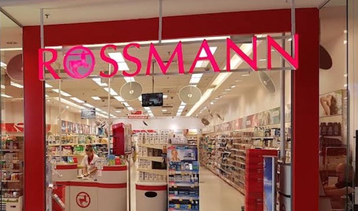 Zacznie się 31 grudnia w Rossmannie. Drugi produkt 50 procent taniej