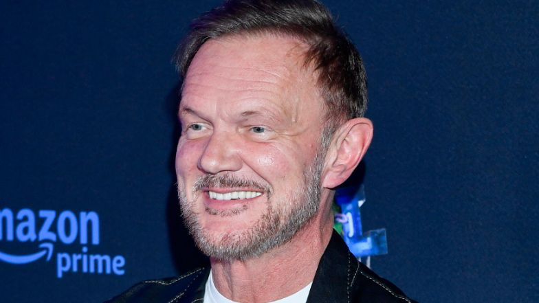 Cezary Pazura pozuje z trójką dzieci
