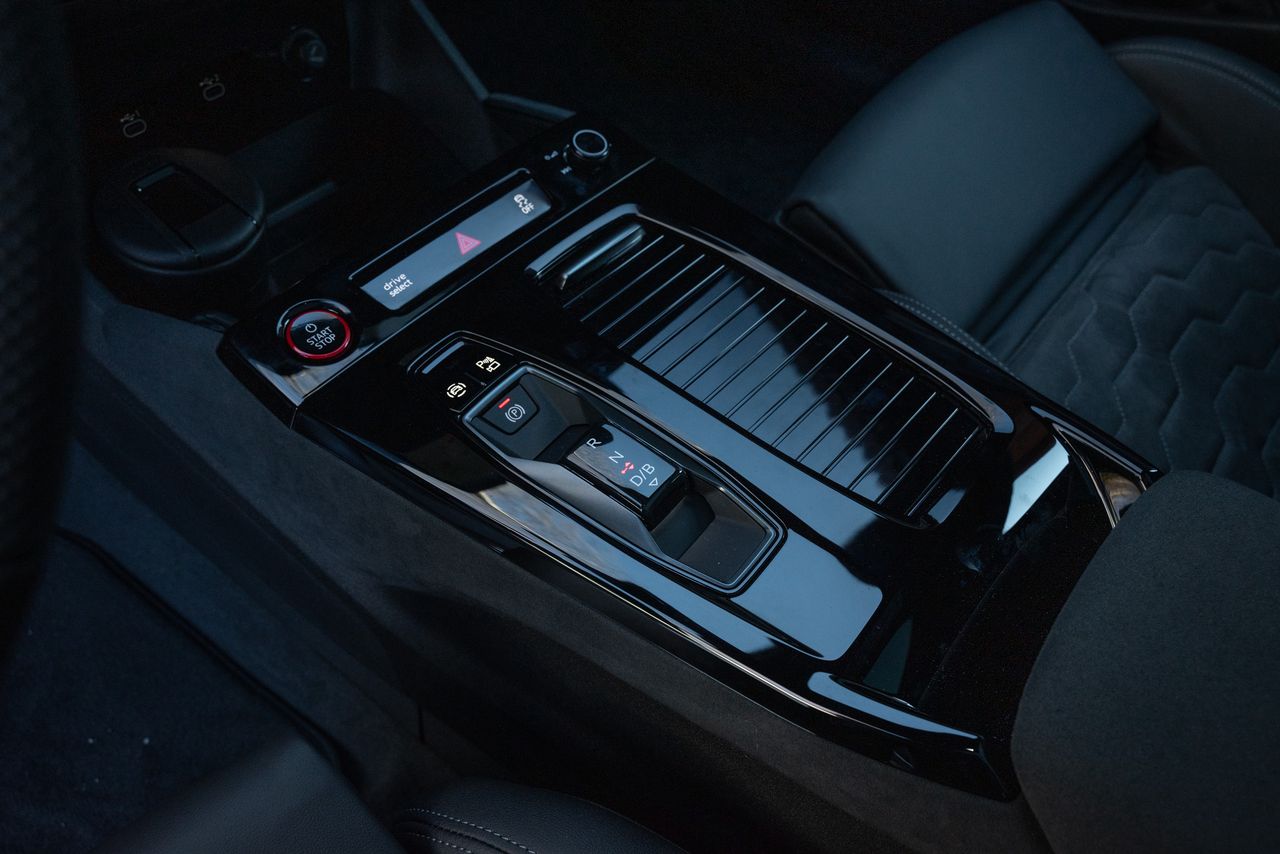 Audi A6 Avant e-tron performance