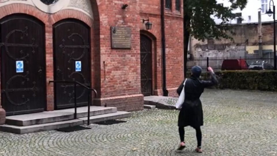 Zofia Nierodzińska usłyszała zarzut znieważenia uczuć religijnych.