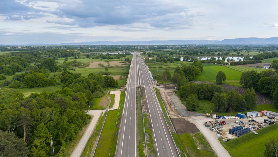 default
droga, krajobraz, s1, brzeszcze, jawiszowice, budowa, polska, obwodnica, infrastruktura, podróż, transport, niebo, góra, autostrada, chmura, kraj, drzew, charakter, auta