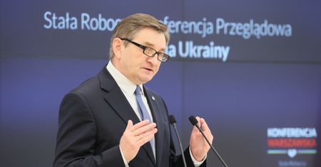 Rolnicy zablokowali wjazd na posesję posła Kuchcińskiego