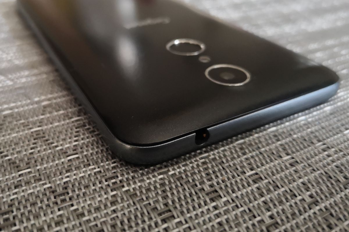 Gigaset GS160: test smartfonu za 119 złotych. Czy warto go kupić? 4