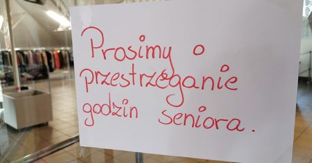 Godziny dla seniorów w ogniu krytyki. Rząd wraca do "nietrafionego" pomysłu
