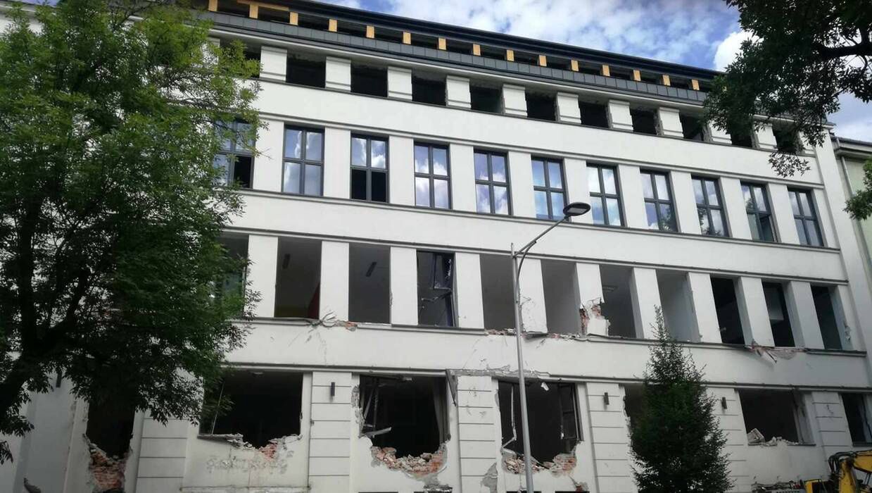 "Decyzja zapadła". Deweloper rusza z rozbiórką. Mieszkańcy oburzeni