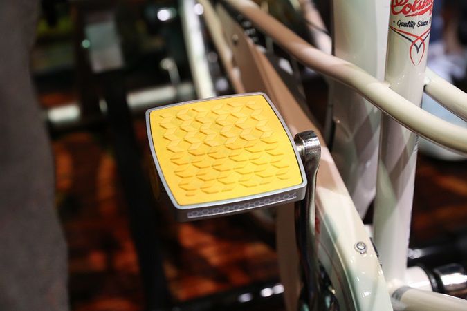 Connected Cycle: inteligentny pedał. Zmierzy liczbę przejechanych kilometrów i poinformuje o kradzieży 1
