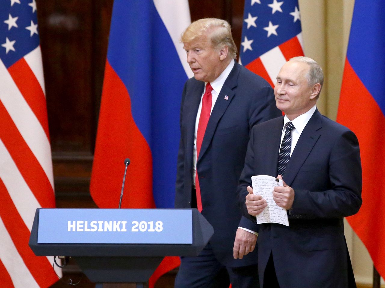 Auf dem Foto Donald Trump und Władimir Putin während des Treffens in Helsinki im Jahr 2018.