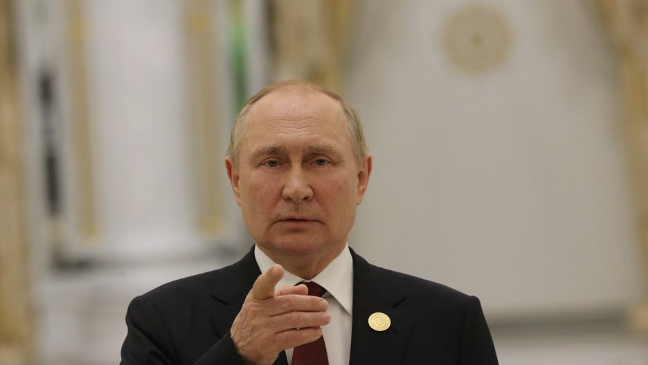Prezydent Rosji Władimir Putin uznał, że społeczeństwo ma jeszcze za dużo wolności wypowiedzi. Na krytyków nałożone zostaną nowe paragrafy  