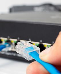 Klienci wściekli na UPC. "Nie ma tygodnia bez awarii. Nie działa telewizja i internet"