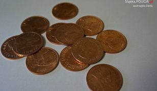 Policja ostrzega przed oszustami. Sprzedali bezwartościowe monety za 20 tys. zł