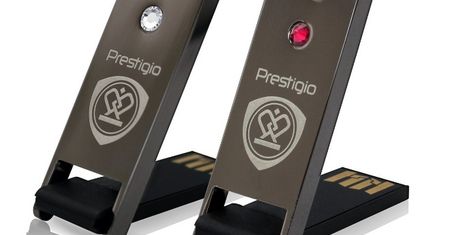 Nowe pamięci USB Prestigio Crystal Flash Drives