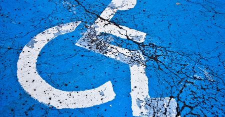 Wózek inwalidzki sterowany oczami