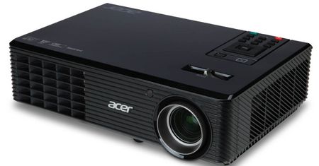 Nowy, tani projektor Acer P1163